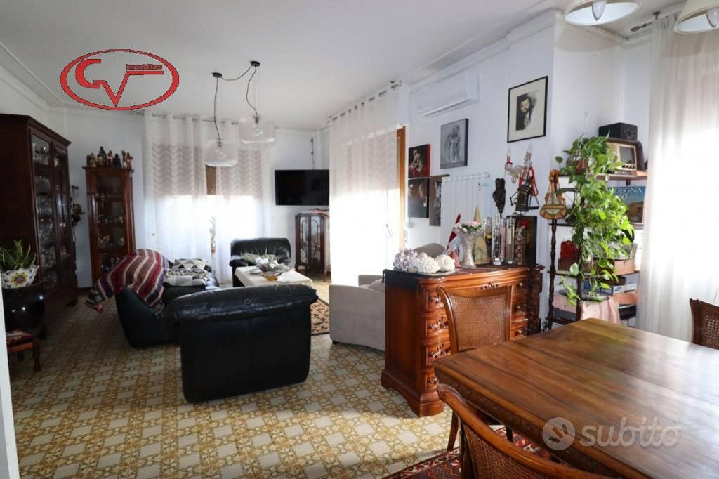 Appartamento di 149 m² con 4 locali e box auto dop - Vista 5