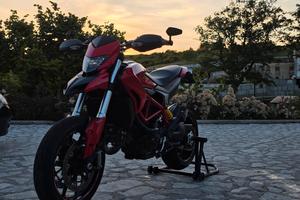 Ducati hypermotard 821 
