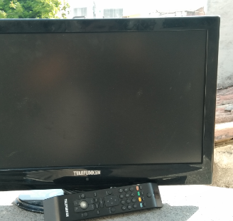 TV 22" TELEFUNKEN telec. HDMI