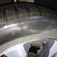 gomme da neve 215/55/18