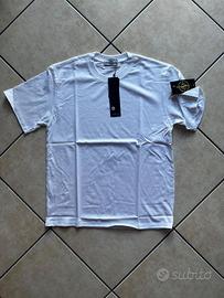 T-Shirt STONE ISLAND bianca con patch sulla manica
