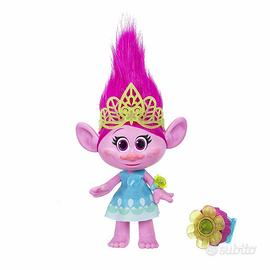 Trolls Poppy l'ora dell'abbraccio interattiva