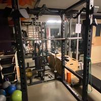 Pro Power Rack, Pavimento, Bilanciere e Panca
