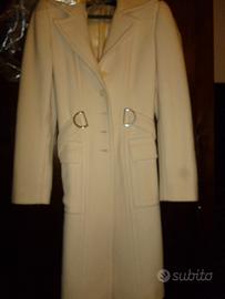 Cappotto da donna: 100% lana; color panna; tg 44