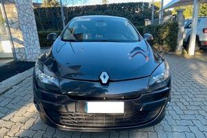 RENAULT MEGANE 5P 1.6 110CV LIMITED
