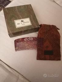 Pettine ETRO con custodia originale. 