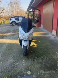 Yamaha TMax