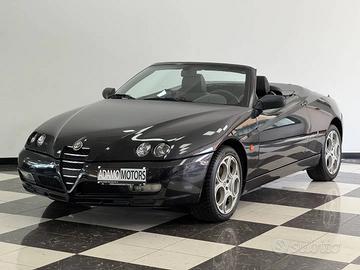 Alfa Romeo Spider 2.0 jet 16v service book