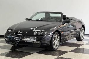 Alfa Romeo Spider 2.0 jet 16v service book