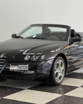 Alfa Romeo Spider 2.0 jet 16v service book