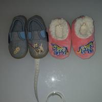  2 paia pantofole Giesswein/Snoozies 17/18 cm. 