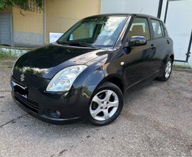 Suzuki Swift 1.3 4x4 5p.