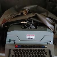 GROSSETO - macchina da scrivere OLIVETTI