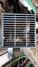 Grata zincata 20x20 carrabile