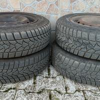 Cerchi e gomme invernali Renault Clio
