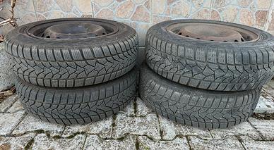 Cerchi e gomme invernali Renault Clio