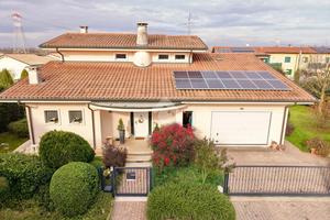 VILLA SINGOLA A ZEVIO