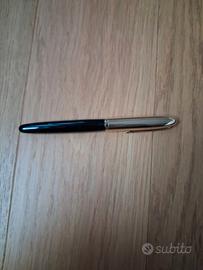 Penna stilografica Omas Extra 556/S, pennino oro