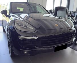 Porsche Cayenne S - 4.2 V8 Diesel - FULL OPTIONAL
