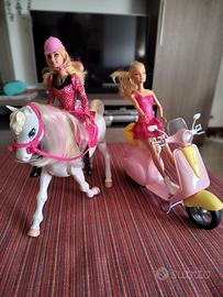 Barbie cavallo e vespa