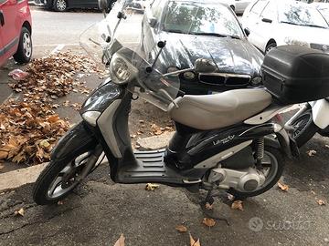 Scooter Piaggio liberty150