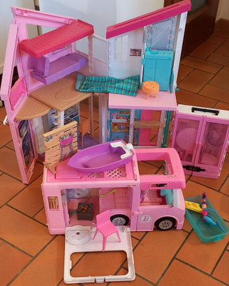 Casa Malibu e Camper Barbie