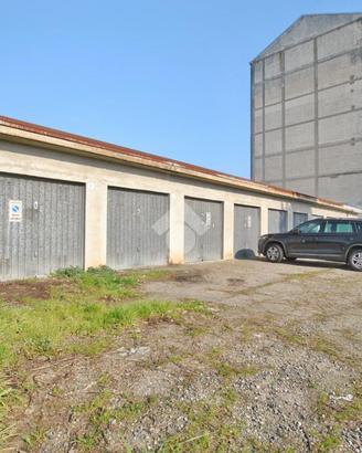 BOX A LIVORNO FERRARIS