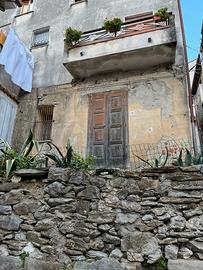 Magazzino a Santa Marina (SA)