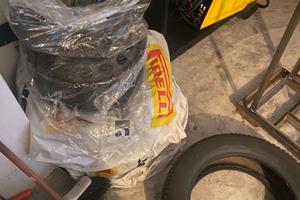 Cerchi in ferro 16”