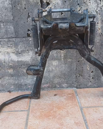 Cavalletto centrale per scooter Piaggio NGr