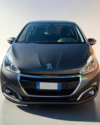 Peugeot 208 PureTech 82 5 porte Allure