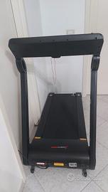 Tapis Roulant elettrico/motorizzato SportsTech F17