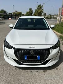 Peugeot 208 1.5 diesel 05/2021. 62000km