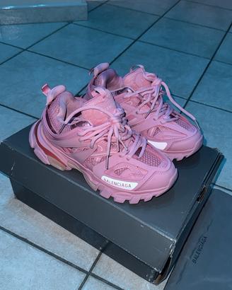 balenciaga track