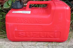 Serbatoio Suzuki 12 litri 