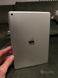 iPad 5 32 GB 9.7”