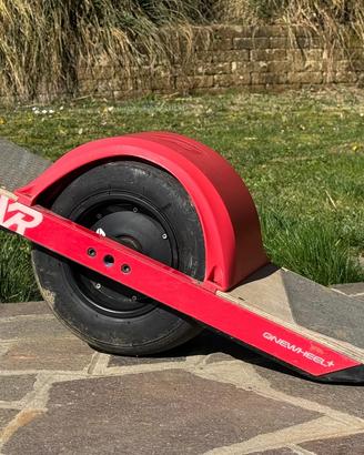 NOLEGGIO Onewheel+XR