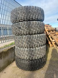 Stock di gomme per fuoristrada