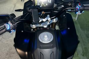 Moto con 1 anno di vita, la do via per cambio moto