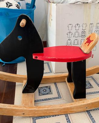 Cavallo a dondolo legno