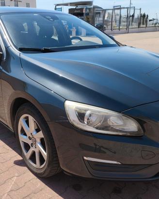 Volvo V60 D4 181 CV Aut. Momentum |Tagliandi Volvo