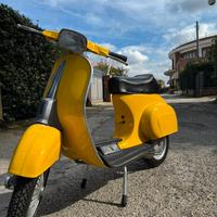 Vespa 50