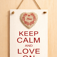 Targa decorativa “Keep Calm and Love On”