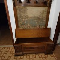 cassapanca con attaccapanni