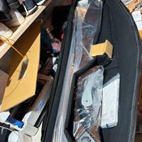 Contrabbasso elettrico yamaha