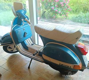 Vespa Piaggio P200E