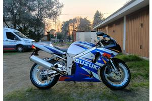 GSXR 750 K2