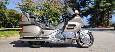 Honda Goldwing 1800 cc anno 2002