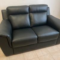 DIVANO DUE POSTI IN VERA PELLE CERTIFICATA
