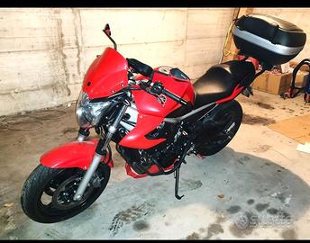 Yamaha XJ6